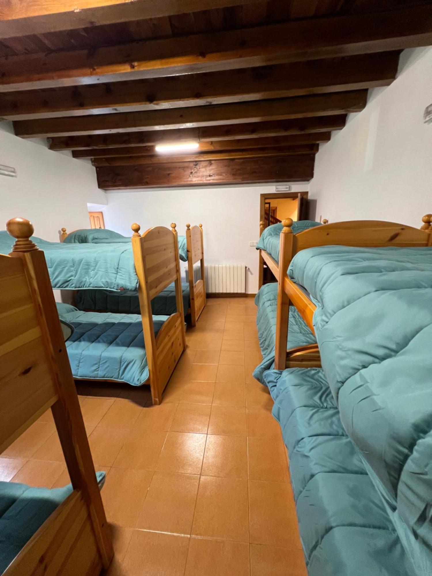 Albergue Pinares - La Casona De Revenga Regumiel de la Sierra Esterno foto