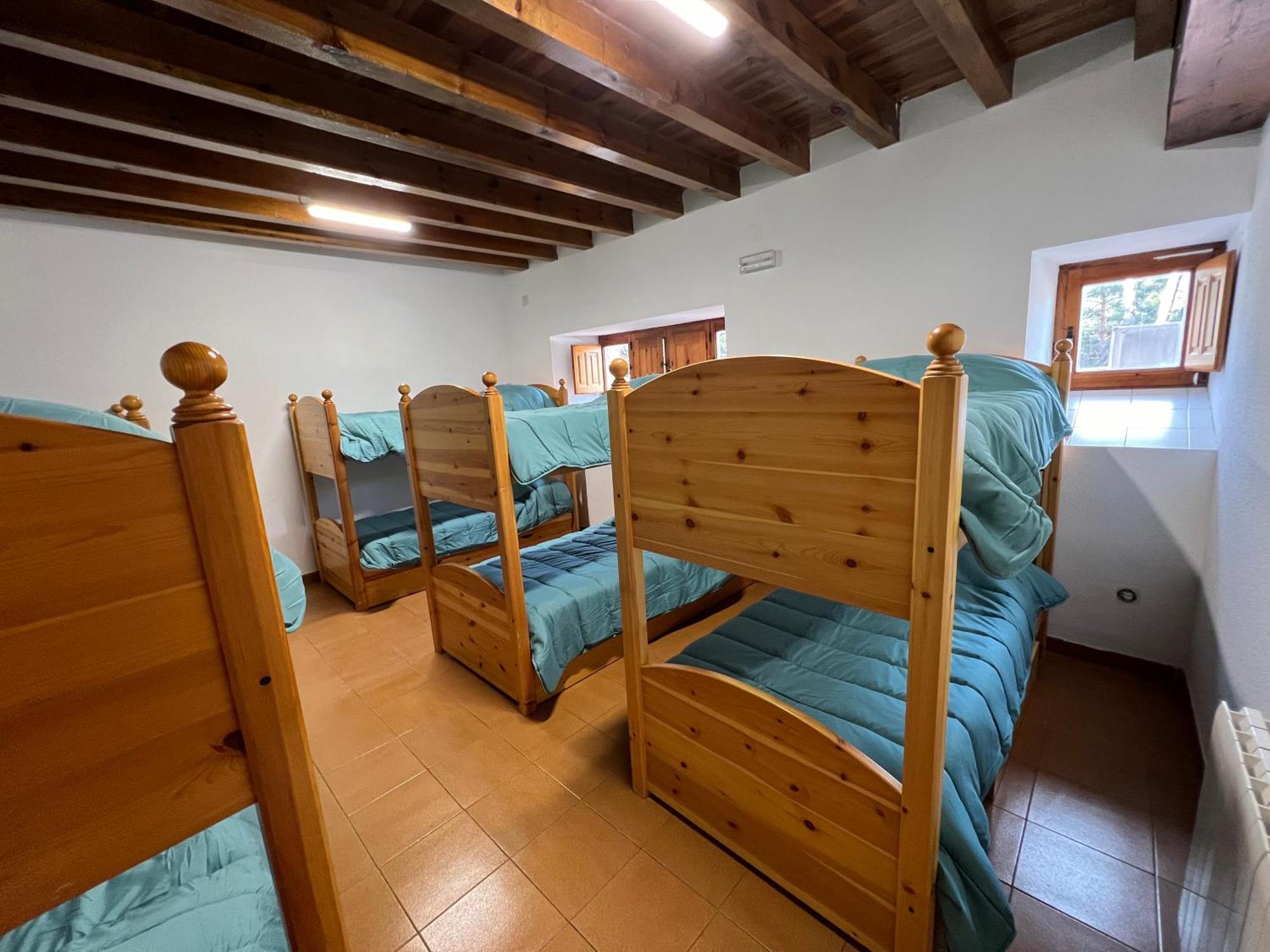 Albergue Pinares - La Casona De Revenga Regumiel de la Sierra Esterno foto